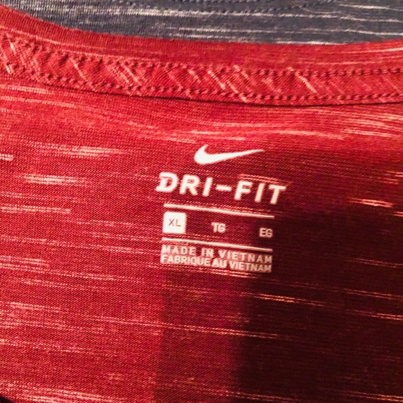 NIKE DRI-Fit X-large Ladies Tops - Picture 4 of 6